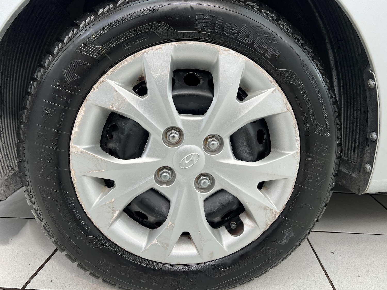 Used Hyundai i10 for sale - 77057600: Photo 37