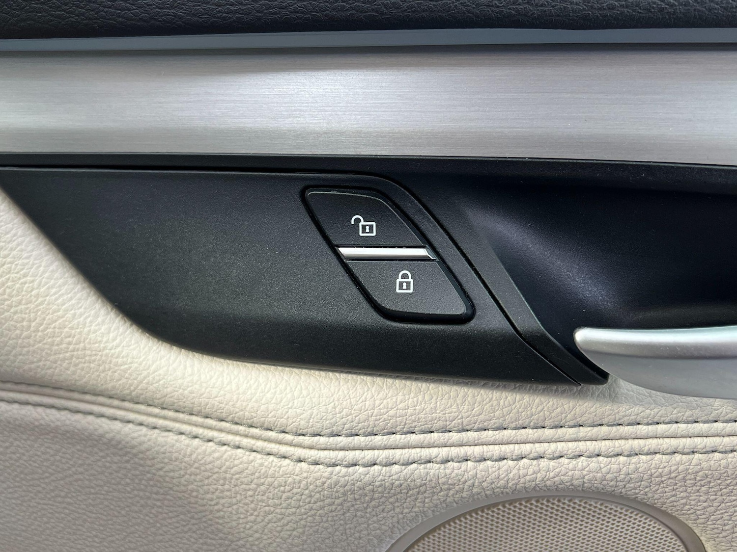 Used BMW X5 2017 for sale - 76952848: Photo 27