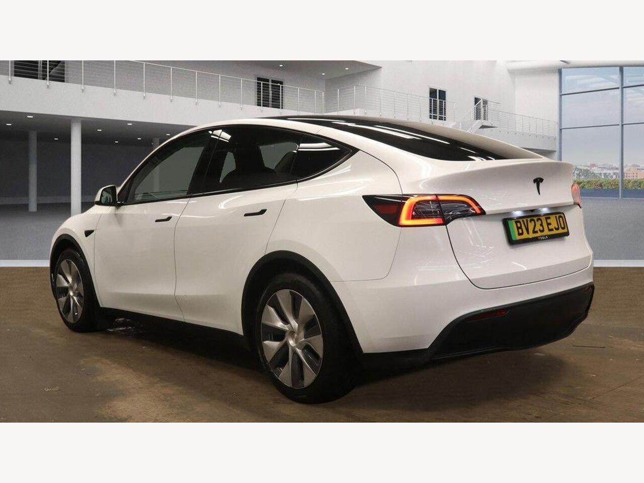 Used Tesla Model Y 2023 for sale - 77743872: Photo 5