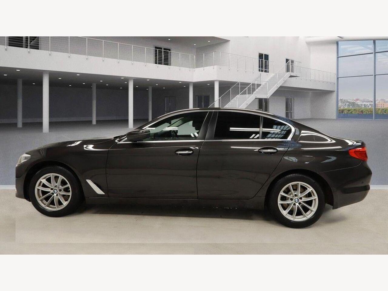 Used BMW 5 Series 2017 for sale - 77743893: Photo 5