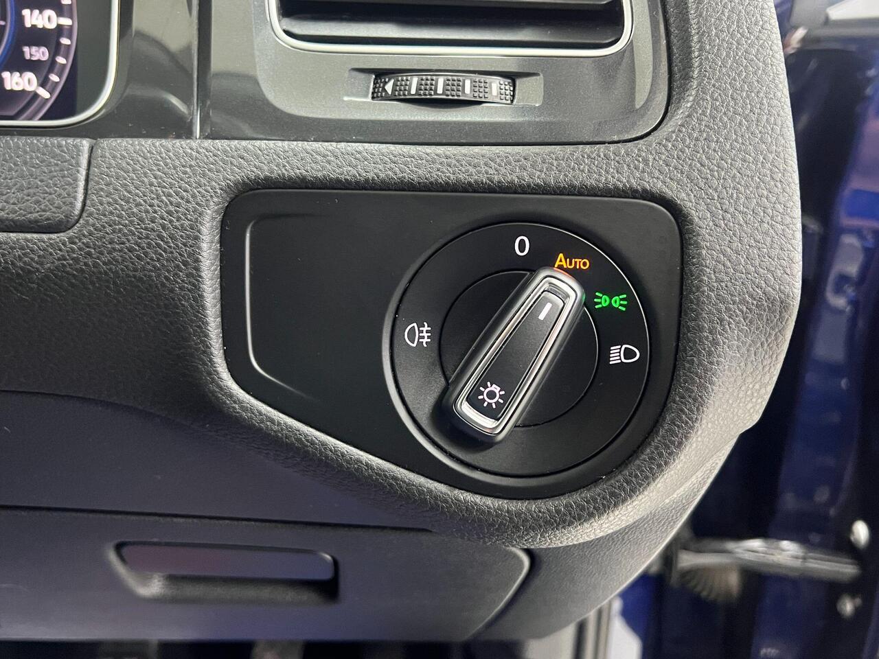 Used Volkswagen Golf 2017 for sale - 77743891: Photo 29