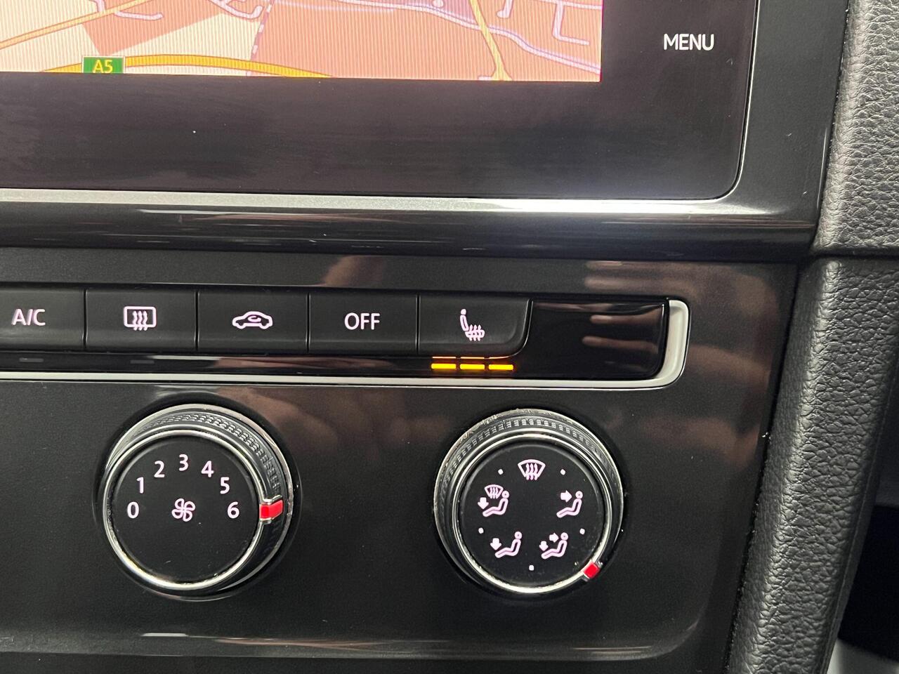 Used Volkswagen Golf 2017 for sale - 77743891: Photo 35