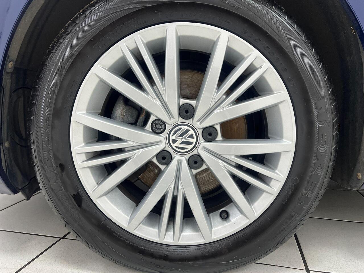 Used Volkswagen Golf 2017 for sale - 77743891: Photo 44