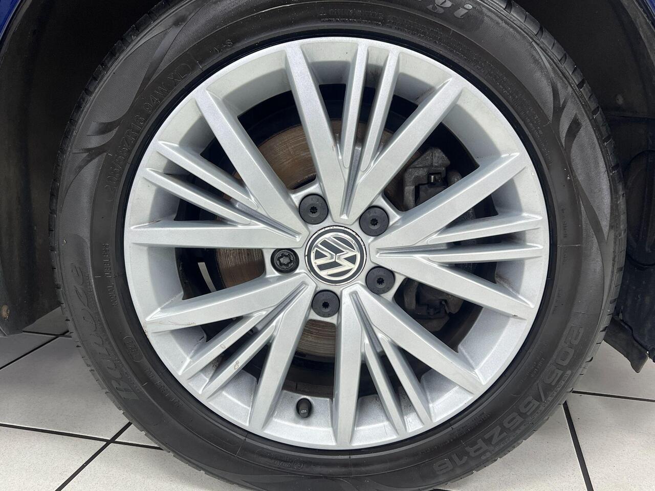 Used Volkswagen Golf 2017 for sale - 77743891: Photo 48