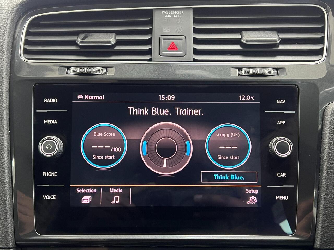 Used Volkswagen Golf 2017 for sale - 77743891: Photo 58