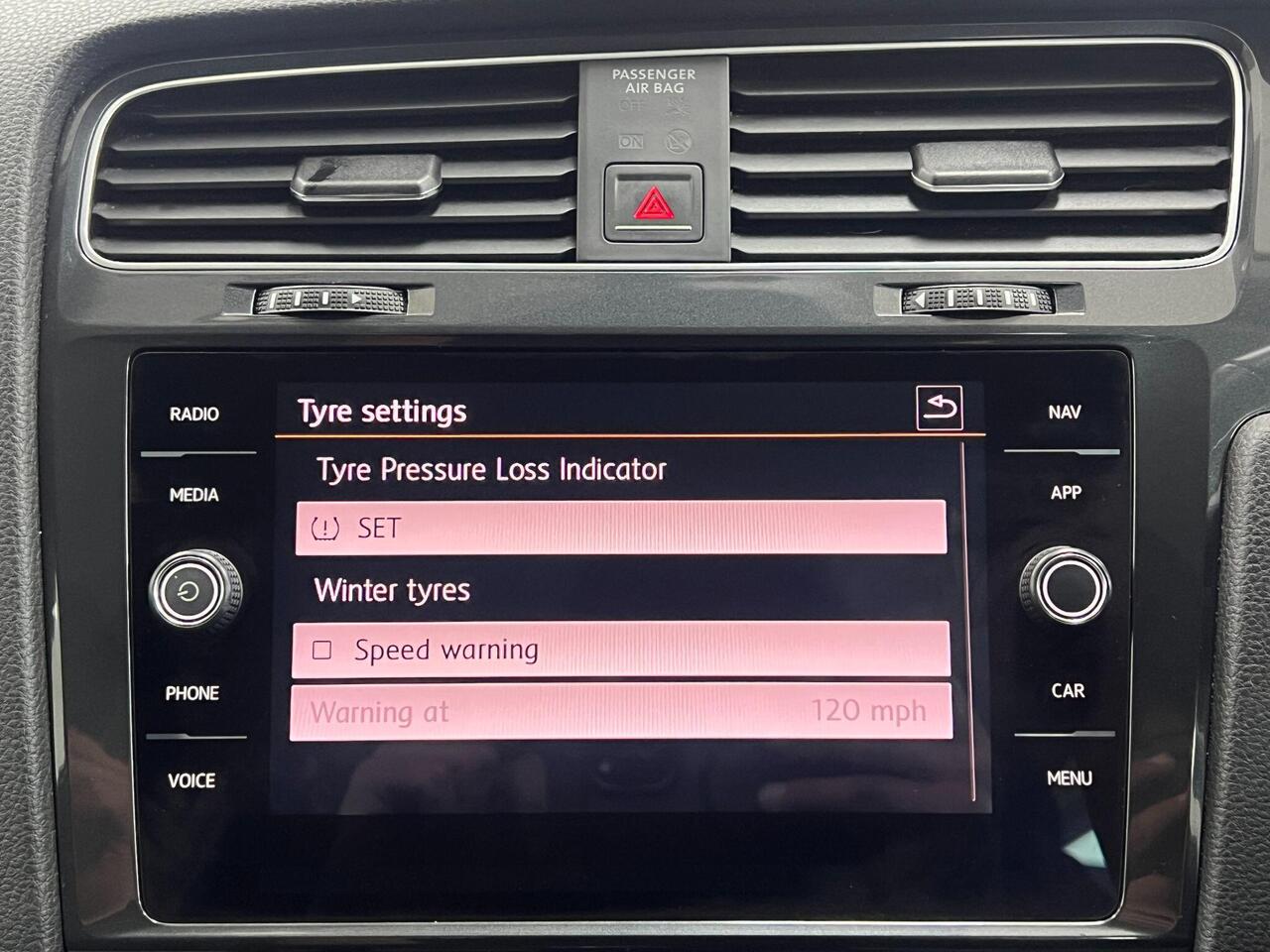 Used Volkswagen Golf 2017 for sale - 77743891: Photo 61