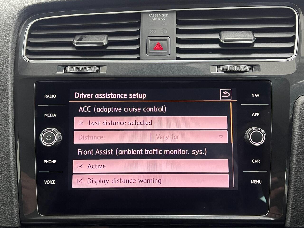 Used Volkswagen Golf 2017 for sale - 77743891: Photo 62