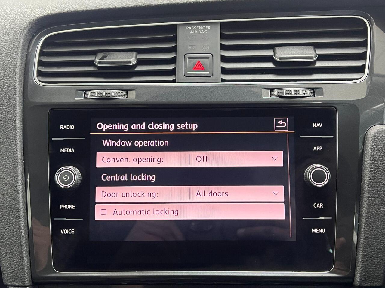 Used Volkswagen Golf 2017 for sale - 77743891: Photo 66