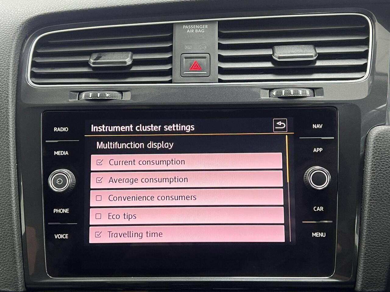 Used Volkswagen Golf 2017 for sale - 77743891: Photo 67