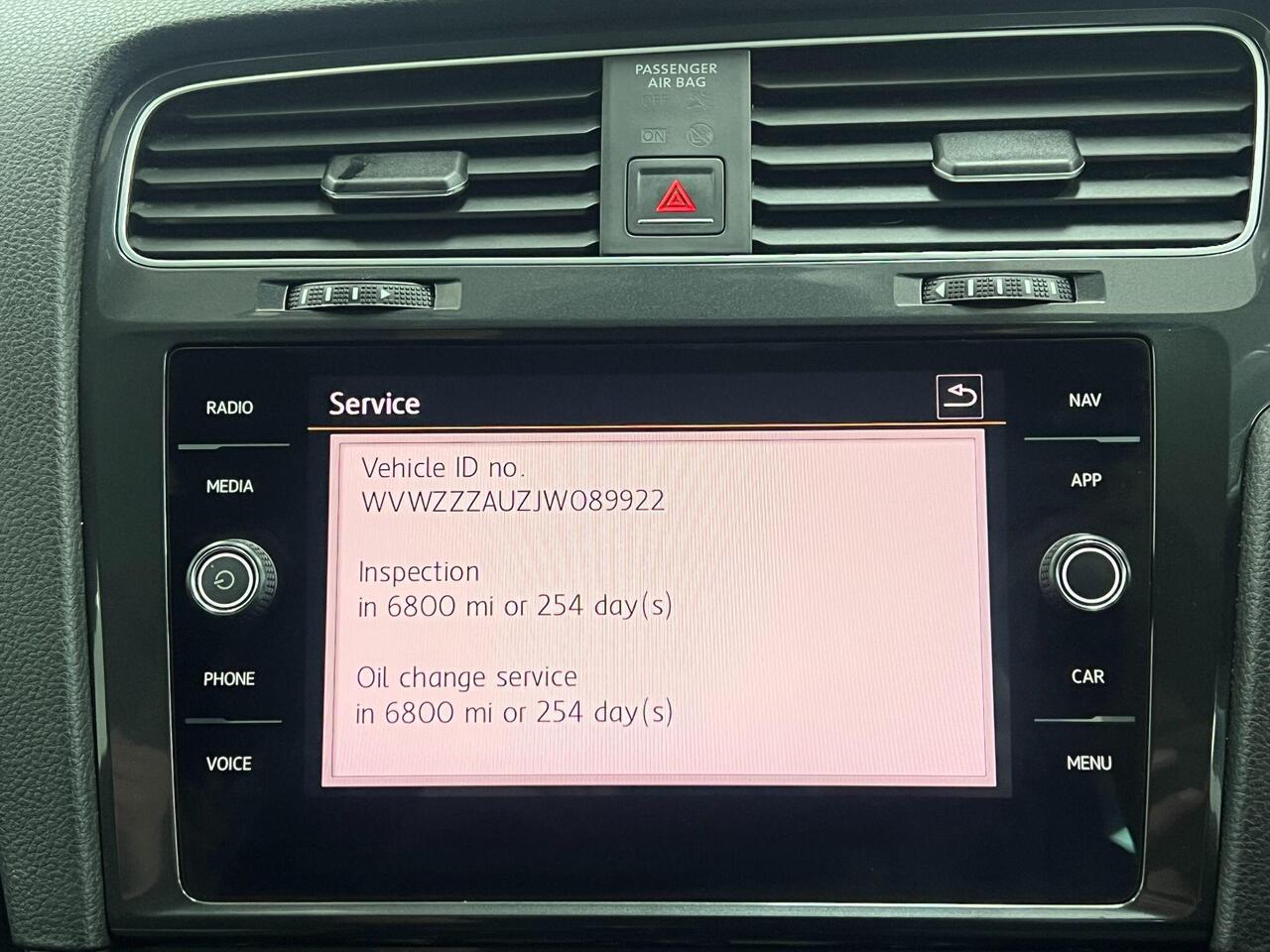 Used Volkswagen Golf 2017 for sale - 77743891: Photo 69