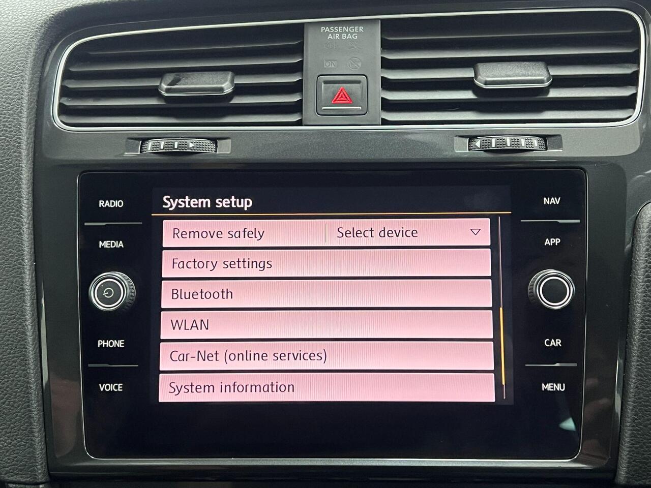 Used Volkswagen Golf 2017 for sale - 77743891: Photo 73