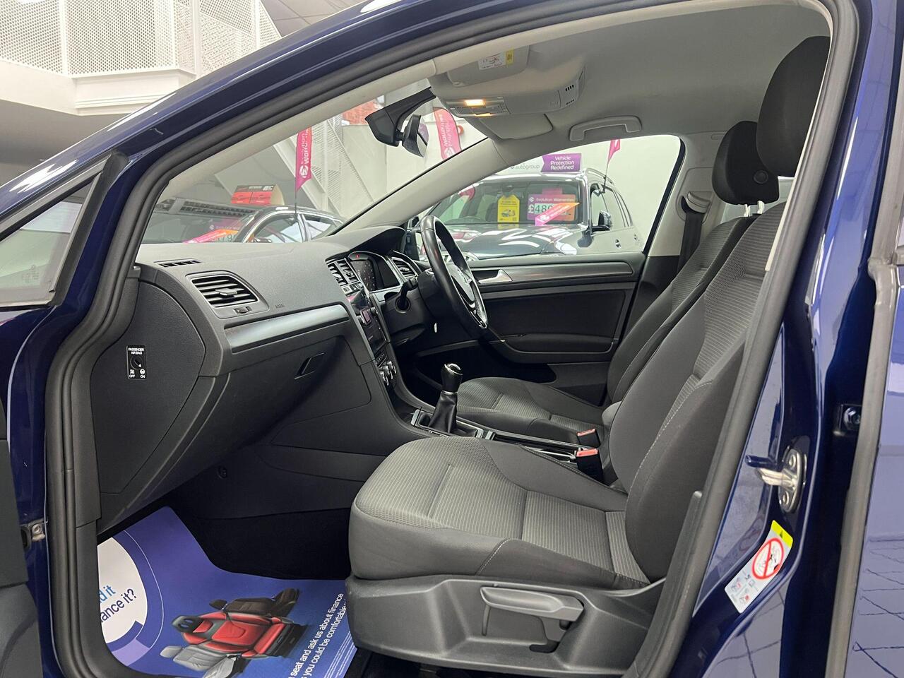 Used Volkswagen Golf 2017 for sale - 77743891: Photo 95