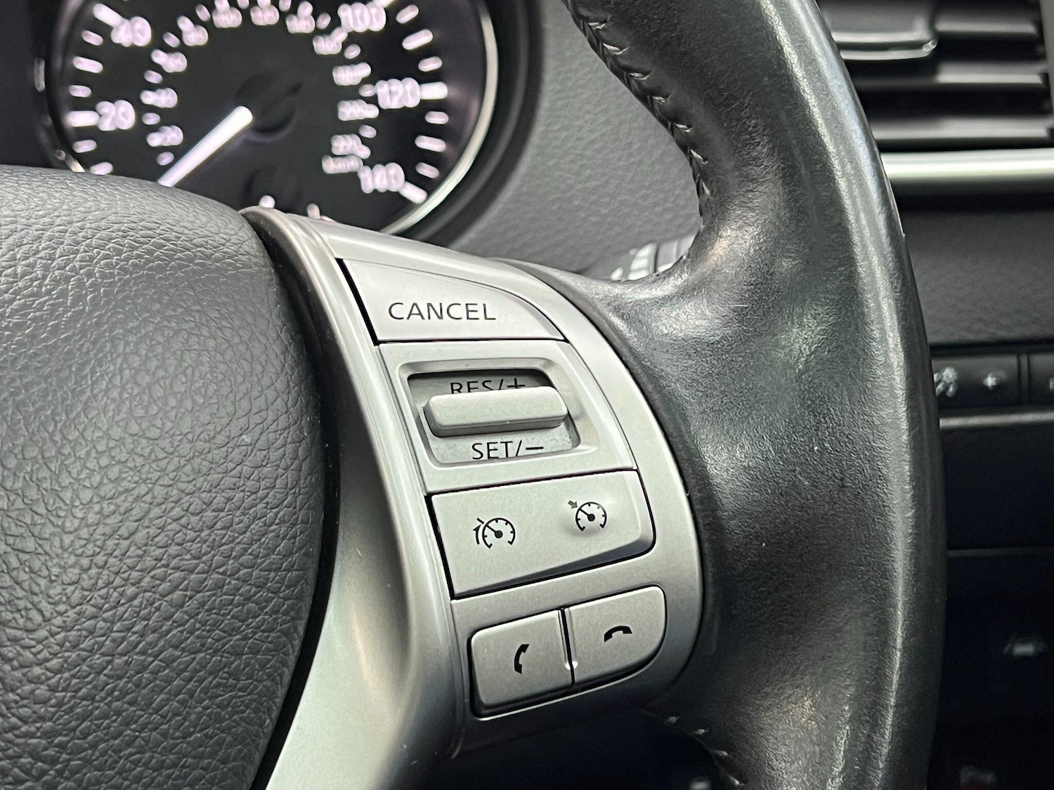 Used Nissan Qashqai 2016 for sale - 77174940: Photo 30