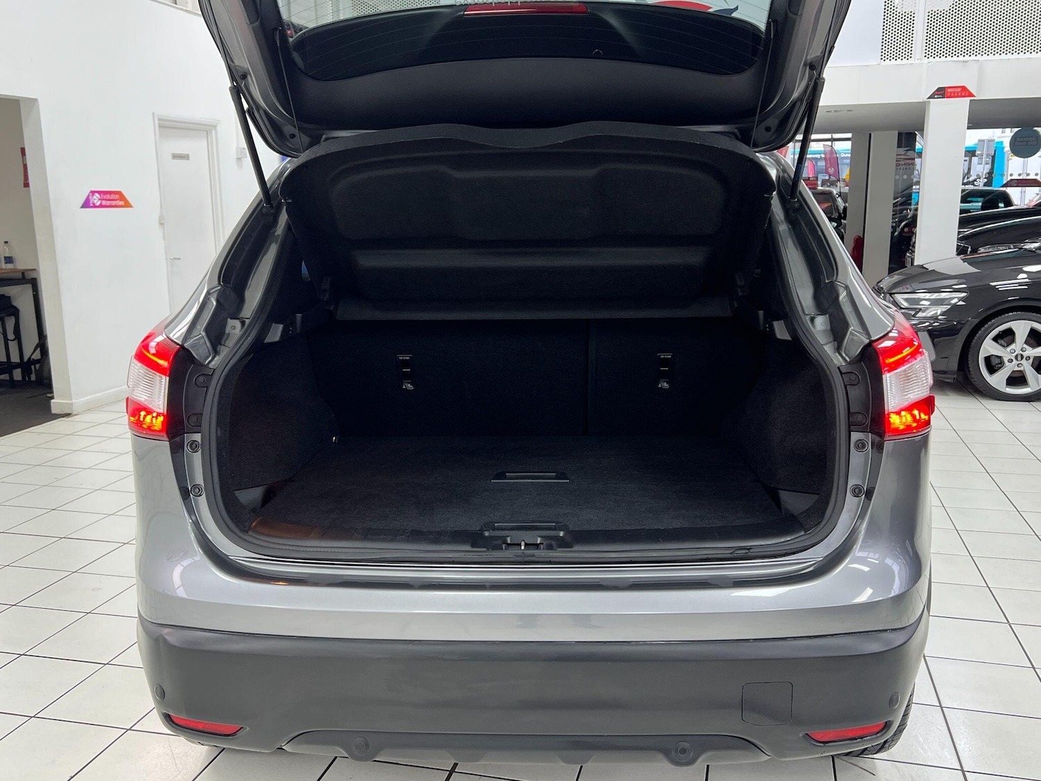 Used Nissan Qashqai 2016 for sale - 77174940: Photo 76