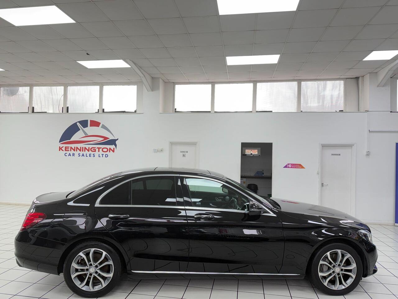 Used Mercedes-Benz C Class 2016 for sale - 77799769: Photo 15