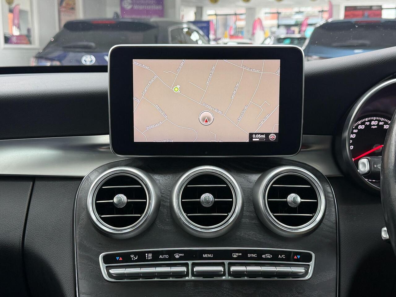 Used Mercedes-Benz C Class 2016 for sale - 77799769: Photo 4