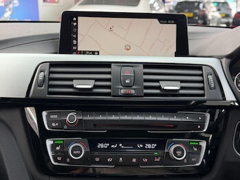 Used BMW 4 Series 2017 for sale - 77585876: Photo