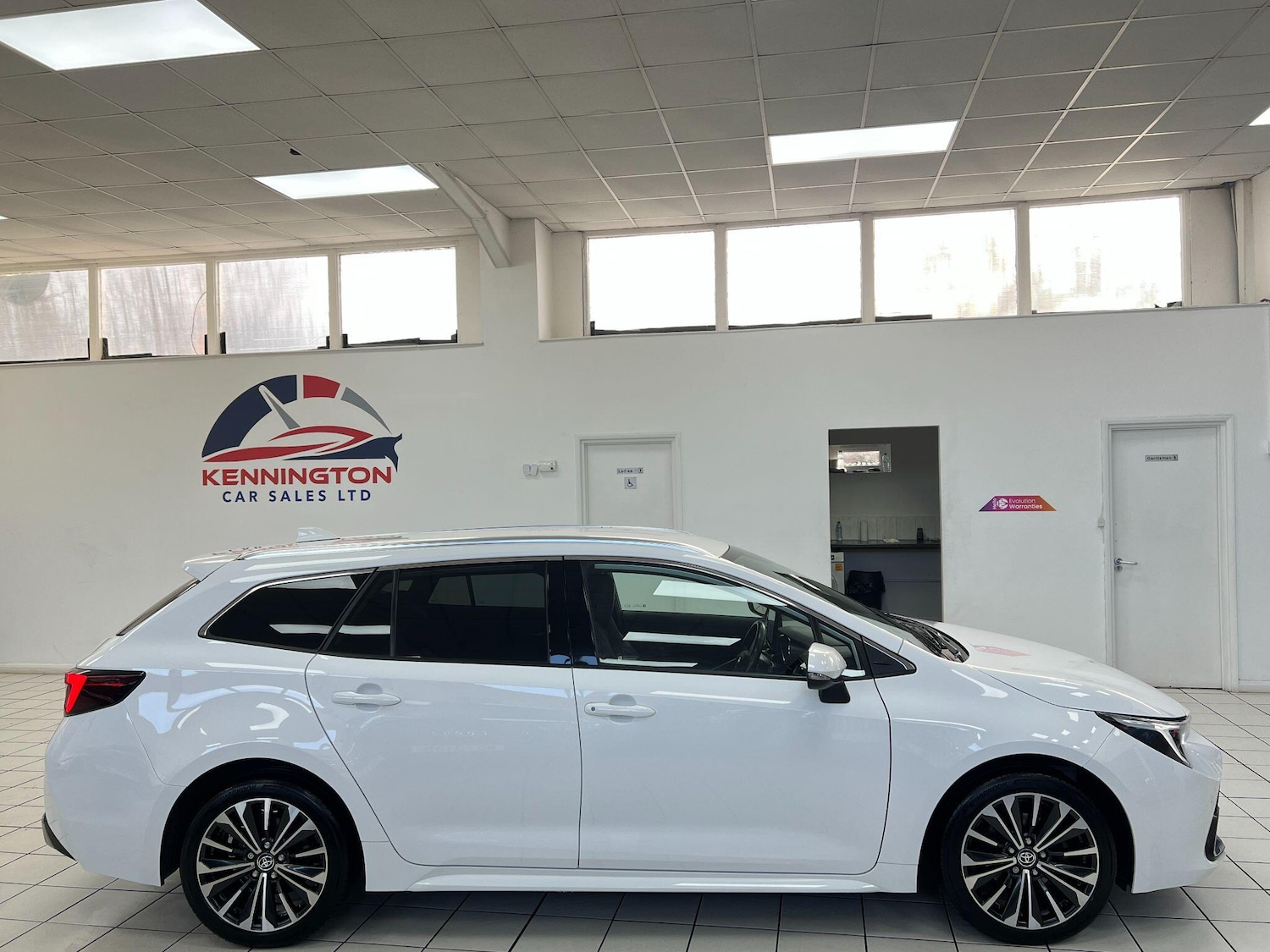 Used Toyota Corolla 2023 for sale - 76898345: Photo 15