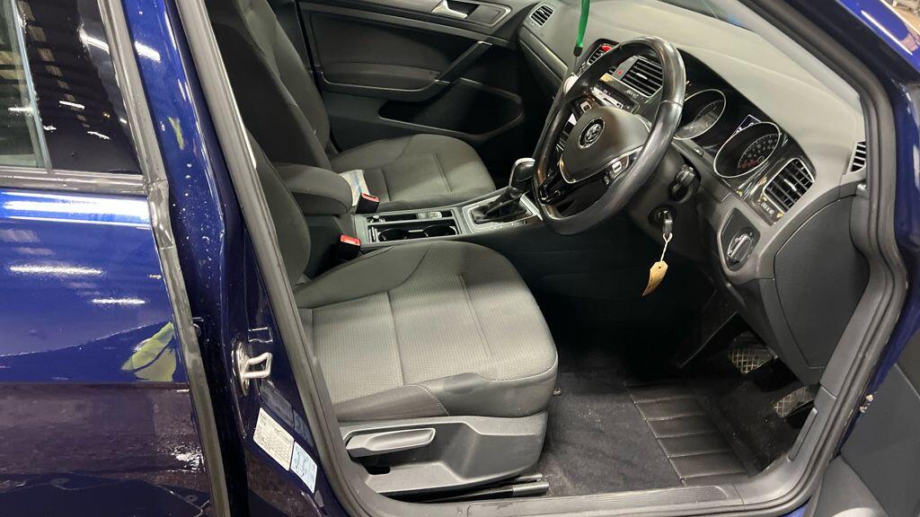Used Volkswagen Golf 2018 for sale - 76899525: Photo 17