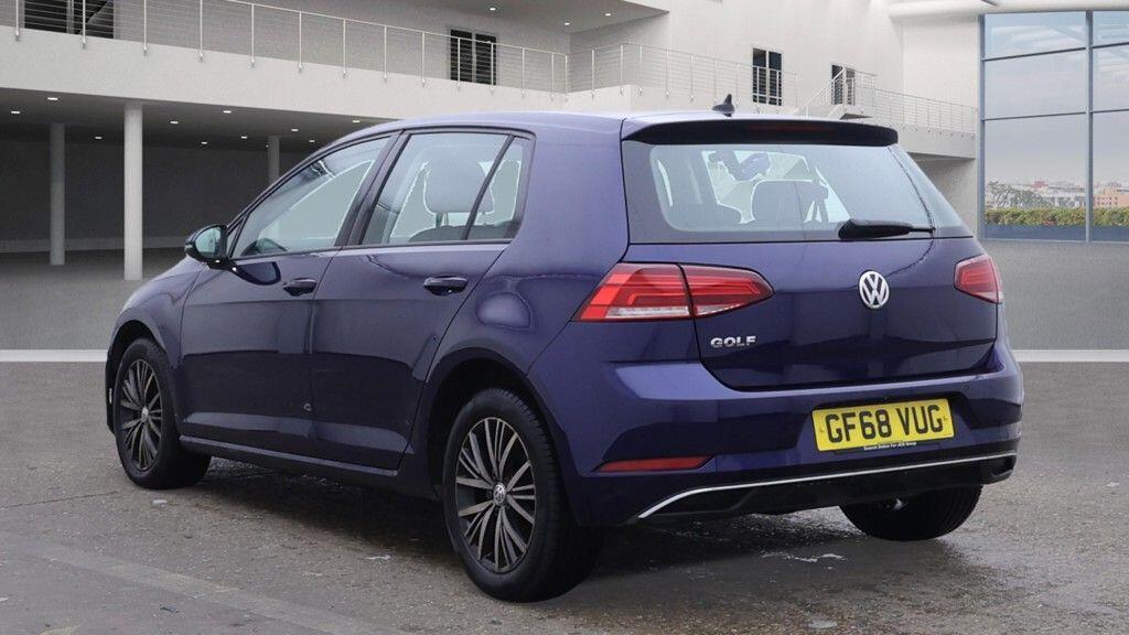 Used Volkswagen Golf 2018 for sale - 76899525: Photo 5