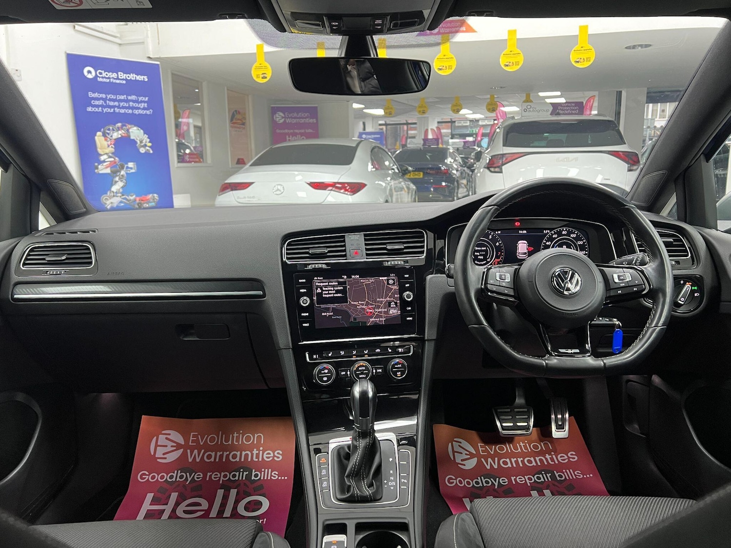 Used Volkswagen Golf 2019 for sale - 77040515: Photo 2