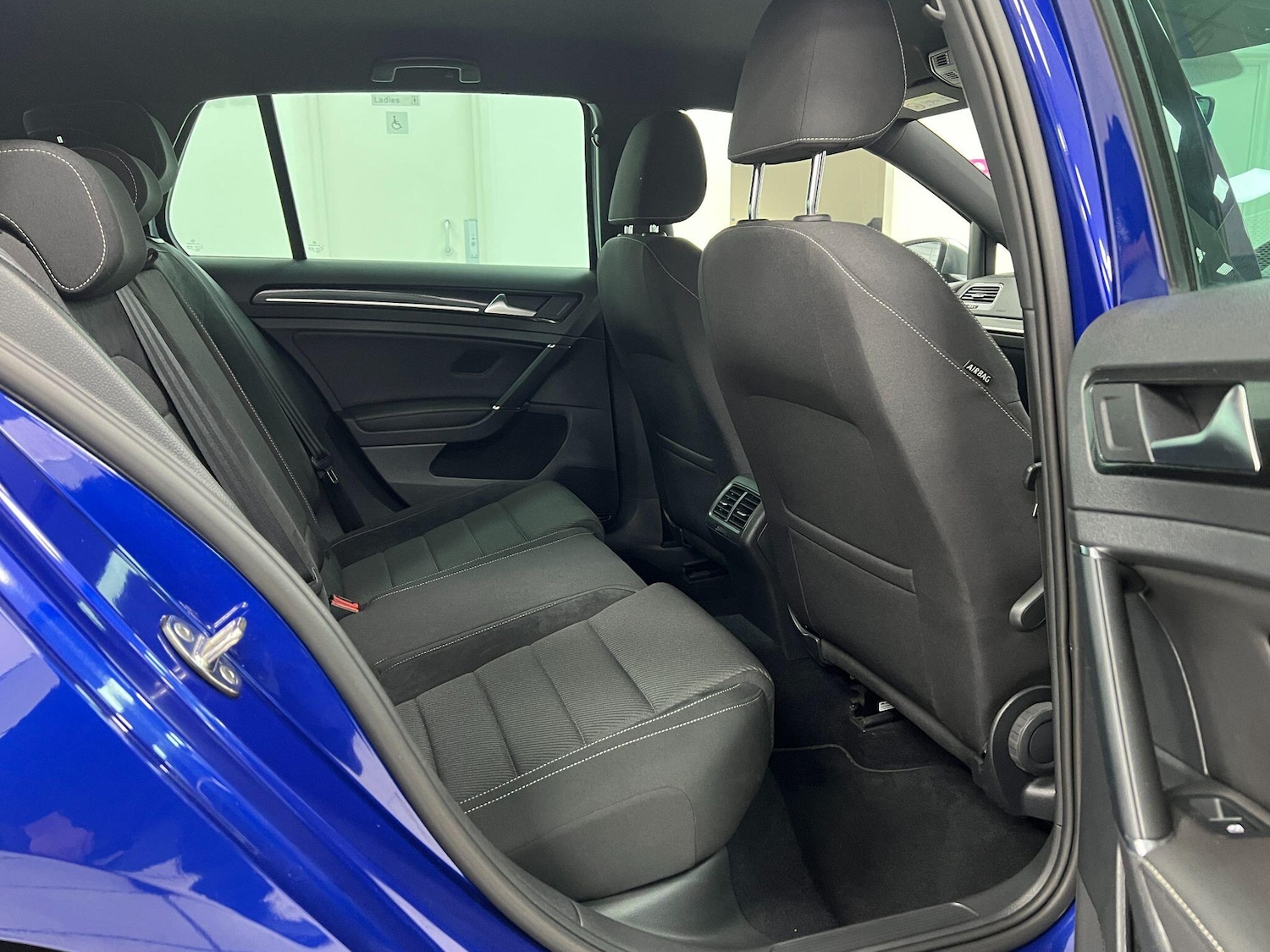 Used Volkswagen Golf 2019 for sale - 77040515: Photo 22