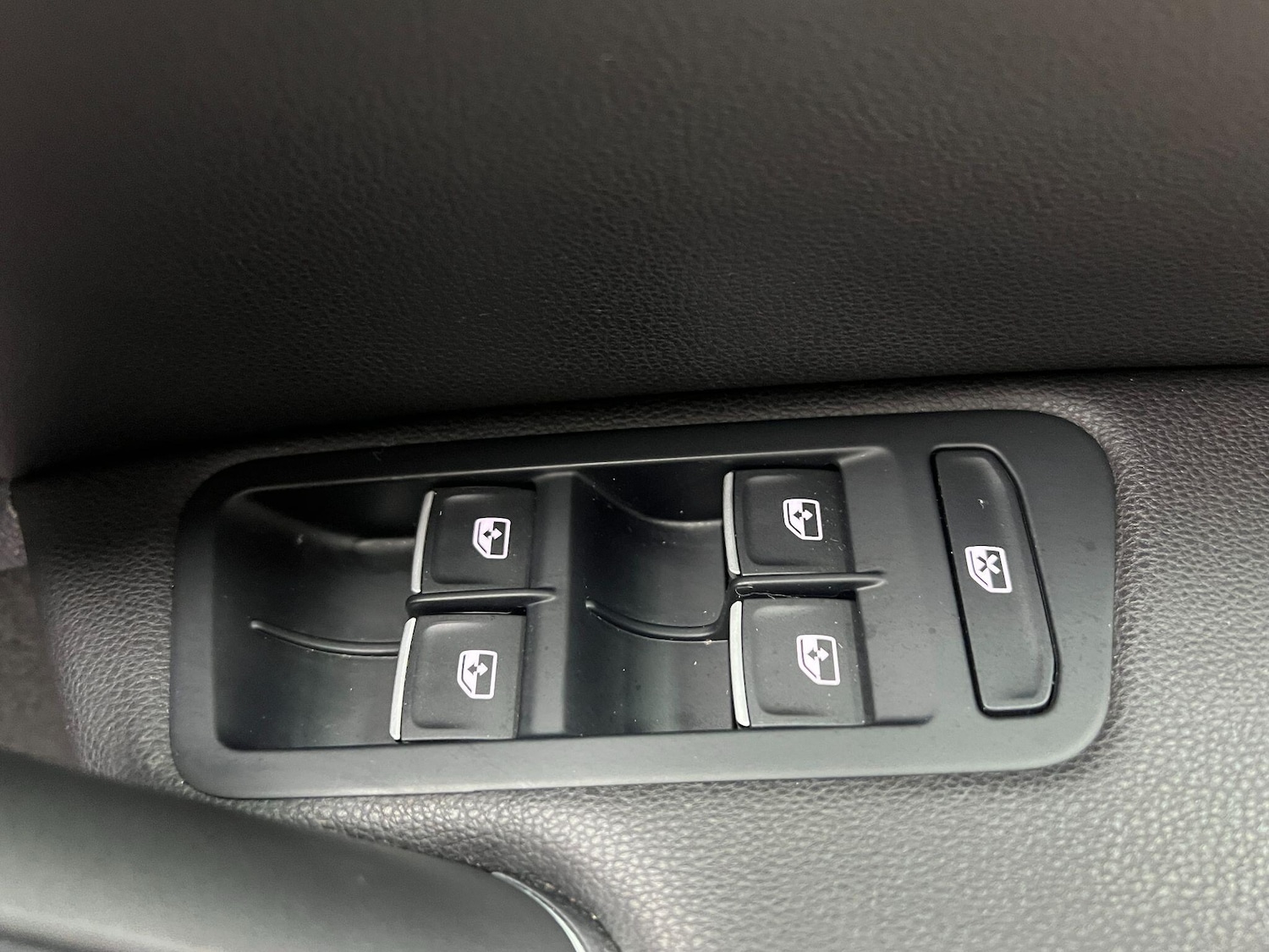 Used Volkswagen Golf 2019 for sale - 77040515: Photo 23