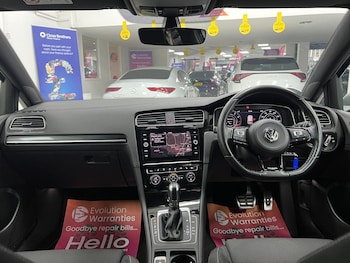 Used Volkswagen Golf 2019 for sale - 77040515: Photo