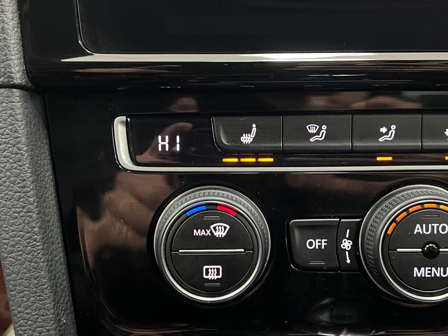 Used Volkswagen Golf 2019 for sale - 77040515: Photo 30