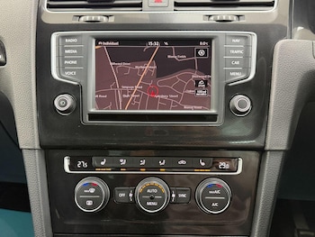 Used Volkswagen Golf 2016 for sale - 78246452: Photo