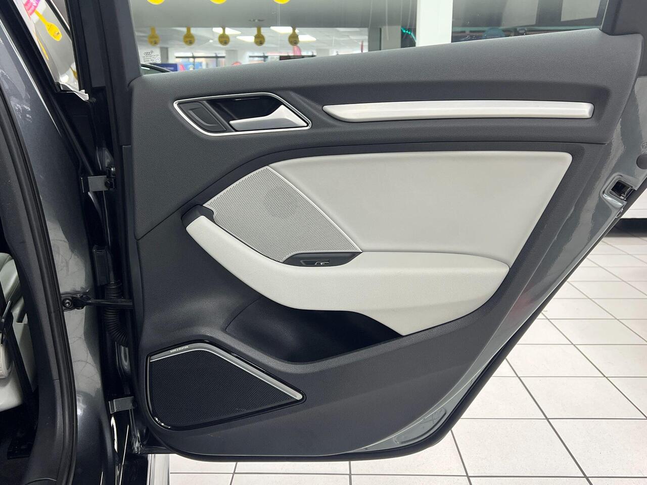 Used Audi A3 2015 for sale - 77743931: Photo 33