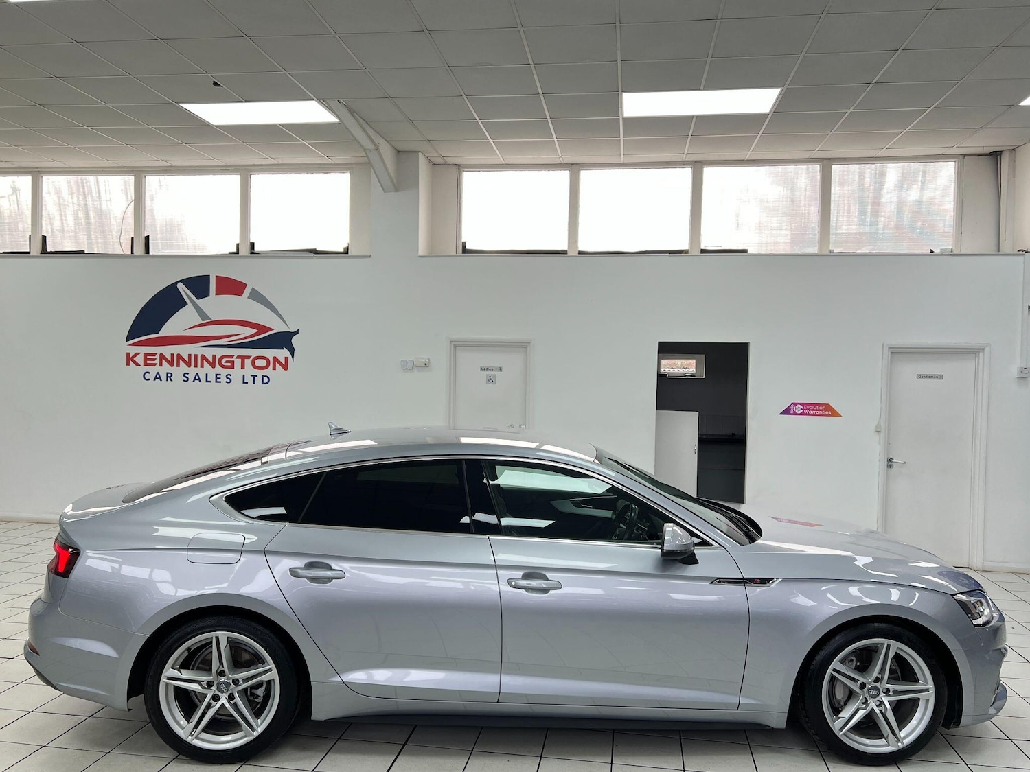 Used Audi A5 2018 for sale - 76899413: Photo 15