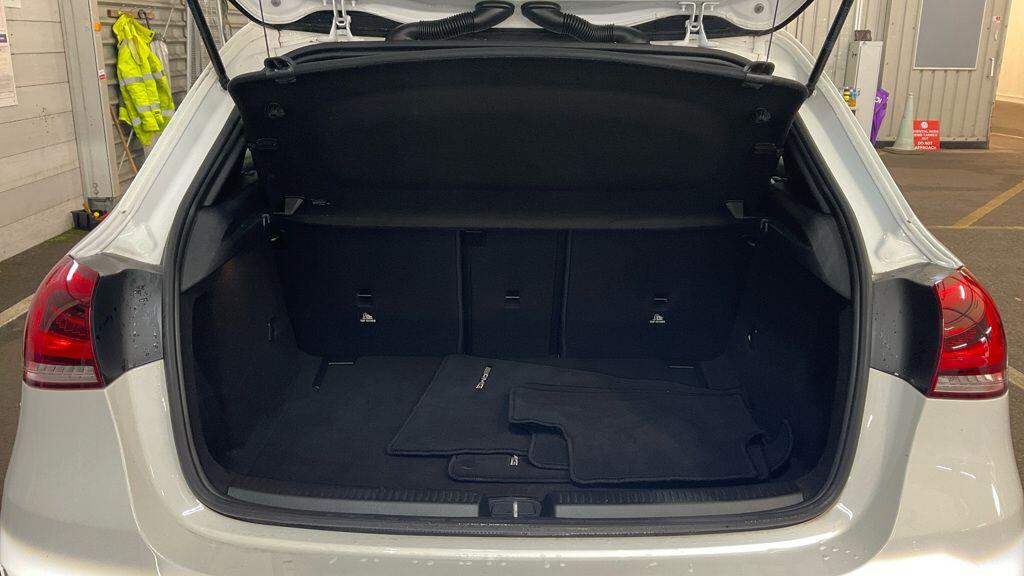 Used Mercedes-Benz A-Class 2018 for sale - 76952263: Photo 25