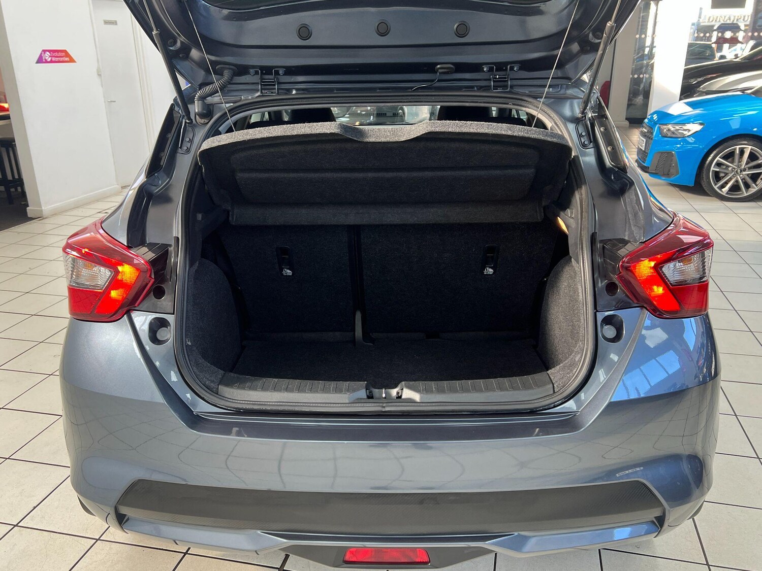 Used Nissan Micra 2017 for sale - 76898399: Photo 67