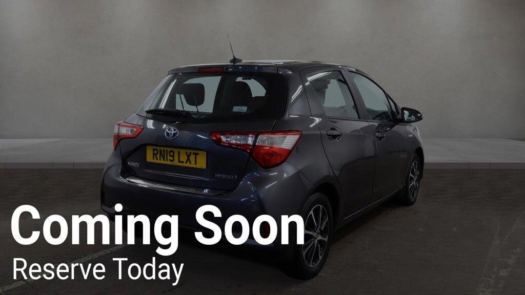 Used Toyota Yaris 2019 for sale - 77040937: Photo 19
