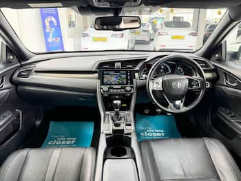 Used Honda Civic 2017 for sale - 79614737: Photo