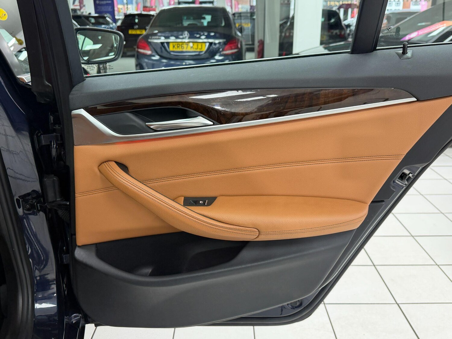 Used BMW 5 Series 2017 for sale - 77585623: Photo 30