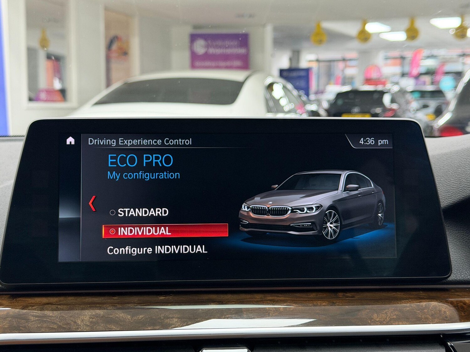 Used BMW 5 Series 2017 for sale - 77585623: Photo 76