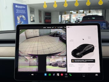 Used Tesla Model 3 2023 for sale - 79108063: Photo
