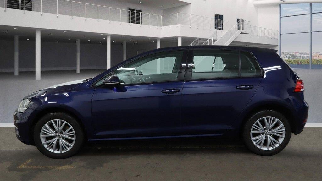 Used Volkswagen Golf 2017 for sale - 77330630: Photo 15