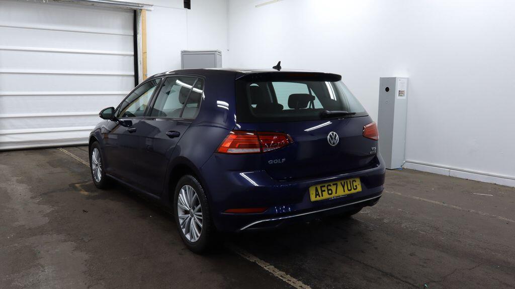 Used Volkswagen Golf 2017 for sale - 77330630: Photo 5