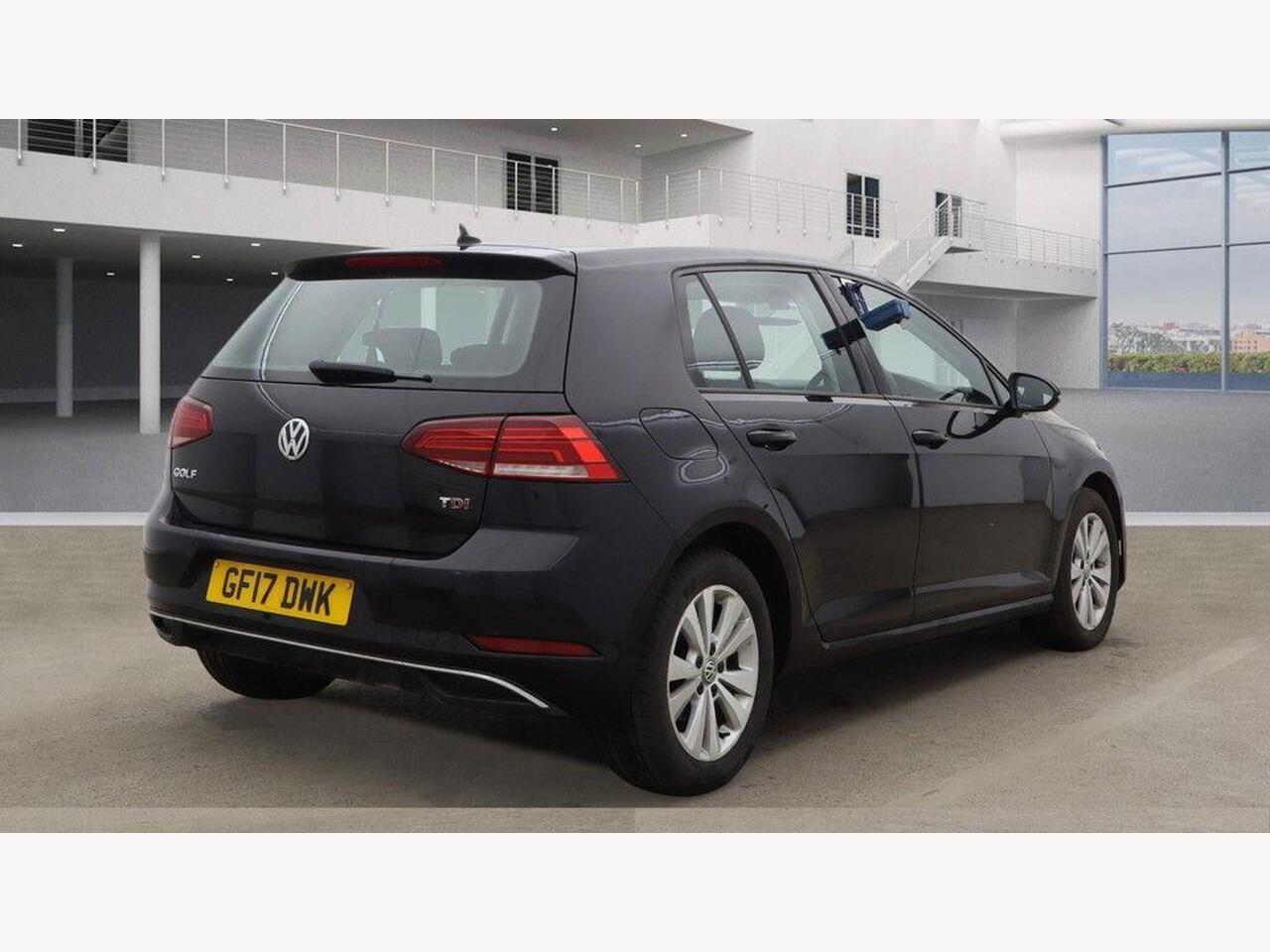 Used Volkswagen Golf 2017 for sale - 77795426: Photo 9