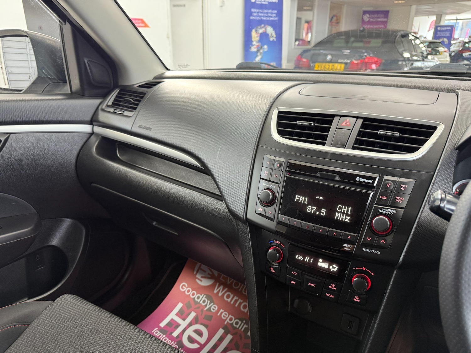 Used Suzuki Swift 2014 for sale - 77057530: Photo 3