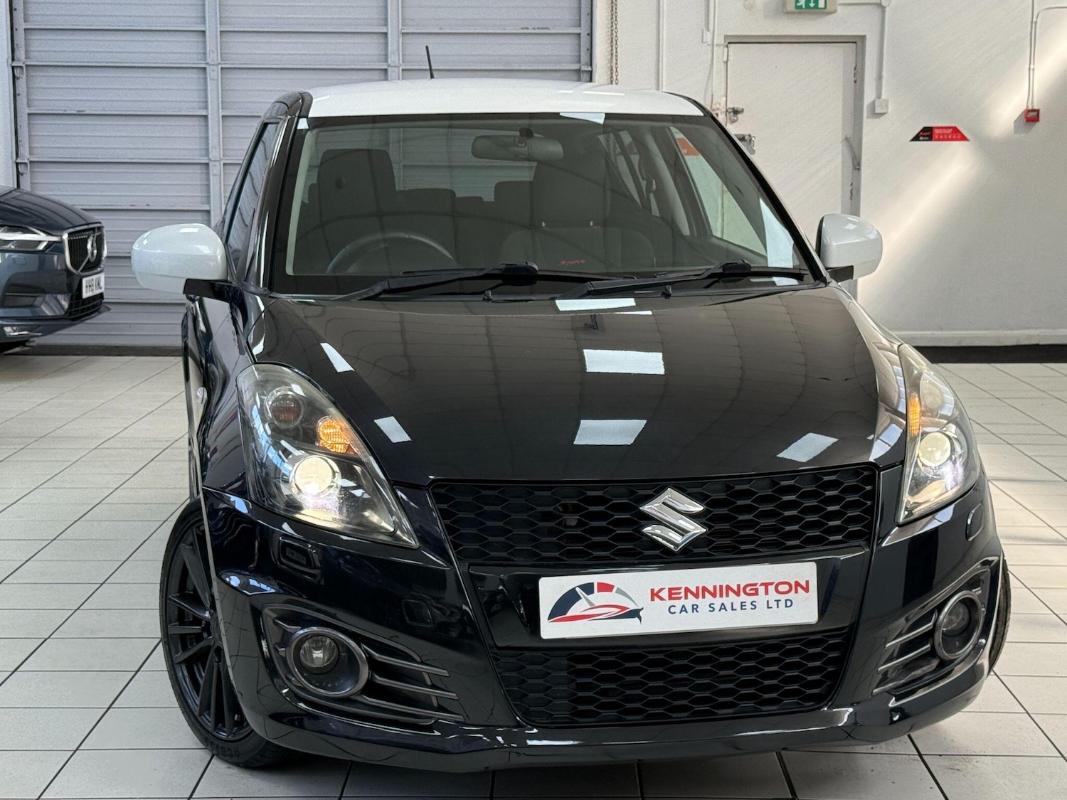 Used Suzuki Swift 2014 for sale - 77057530: Photo 4