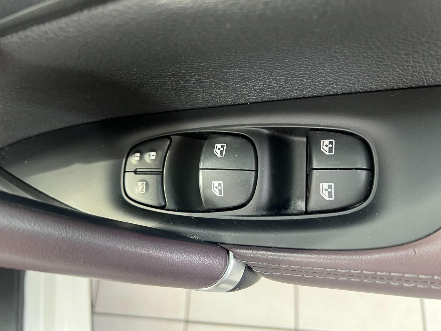 Used Nissan Qashqai 2018 for sale - 76898456: Photo 28