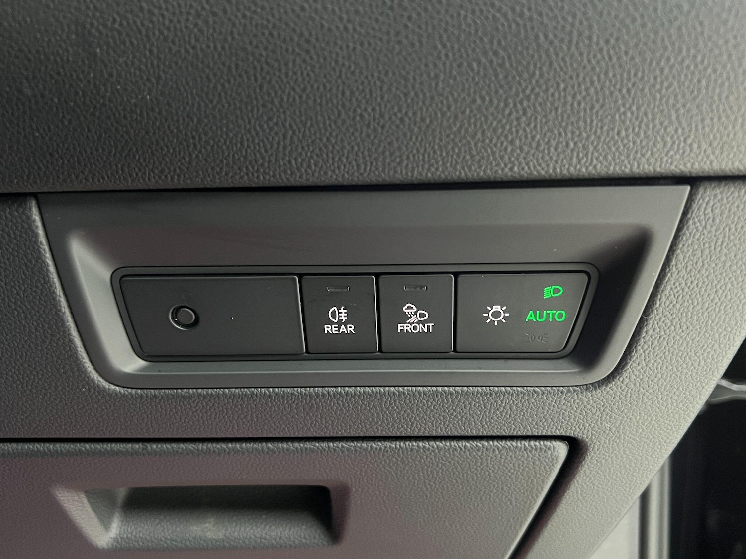 Used Volkswagen Touareg 2019 for sale - 77060341: Photo 27