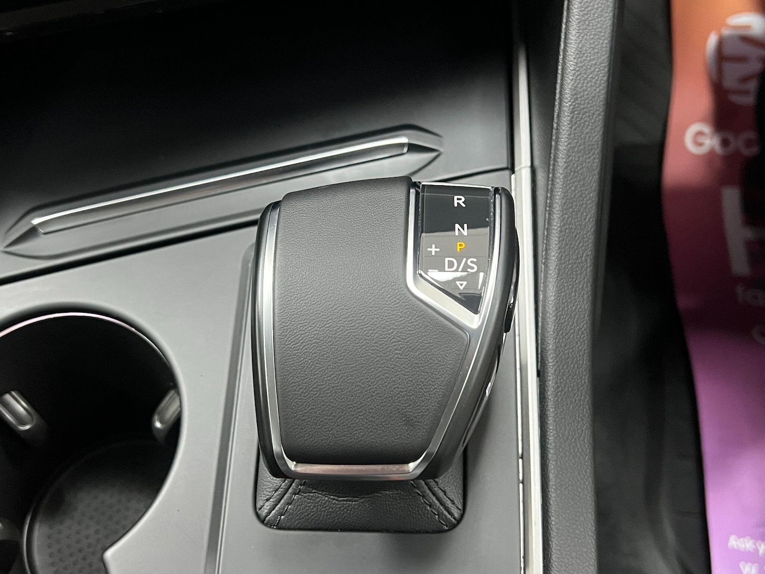 Used Volkswagen Touareg 2019 for sale - 77060341: Photo 30