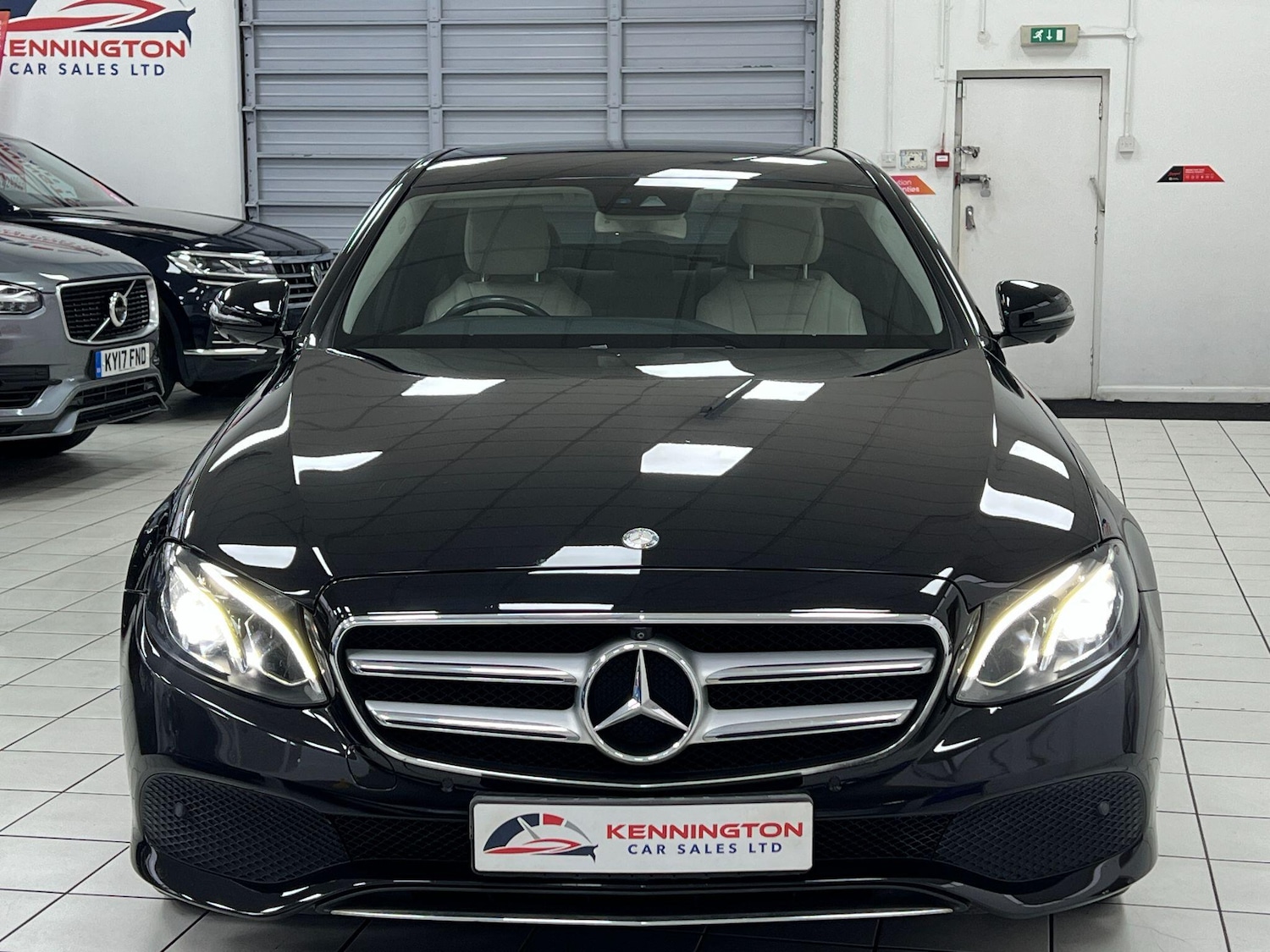 Used Mercedes-Benz E Class 2016 for sale - 77040513: Photo 13