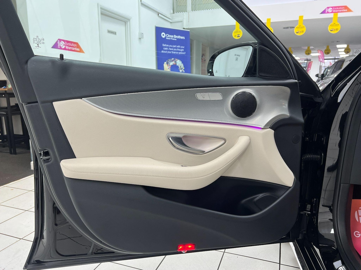 Used Mercedes-Benz E Class 2016 for sale - 77040513: Photo 34