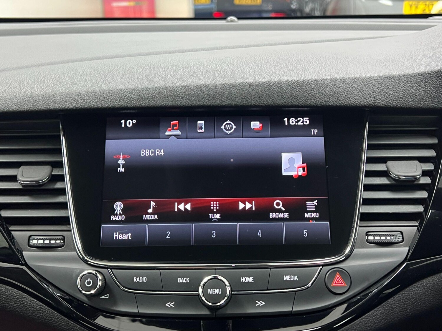 Used Vauxhall Astra 2017 for sale - 76953197: Photo 45